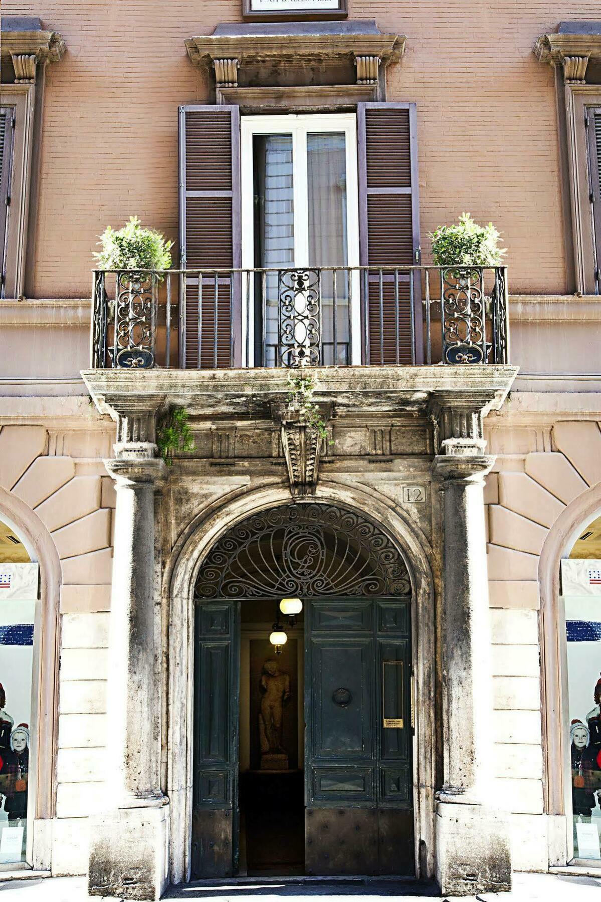 Corso 12 Roma Bed & Breakfast Exterior photo